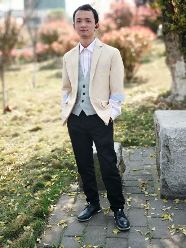 四叶草的第一张照片--长沙认干亲服务网